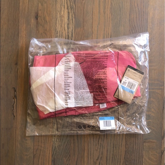 Nike 1-Piece Pad Medium Impact Sports Bra - Picture 2 of 6